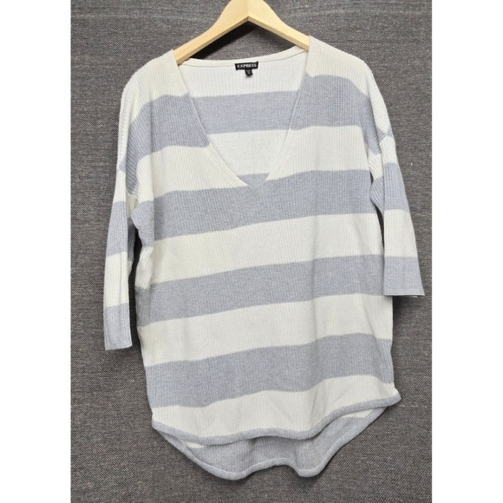Express Womens Gray White Striped V-Neck‎ Oversized Cotton Knit Sweater Medium